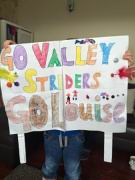 150201 Dewsbury 10k Striders support.jpg